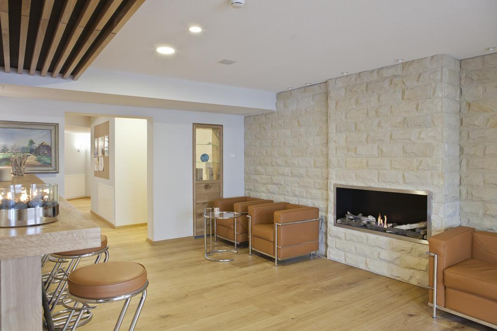 Michels Strandhotel Germania นอร์เดอร์ไน ภายนอก รูปภาพ