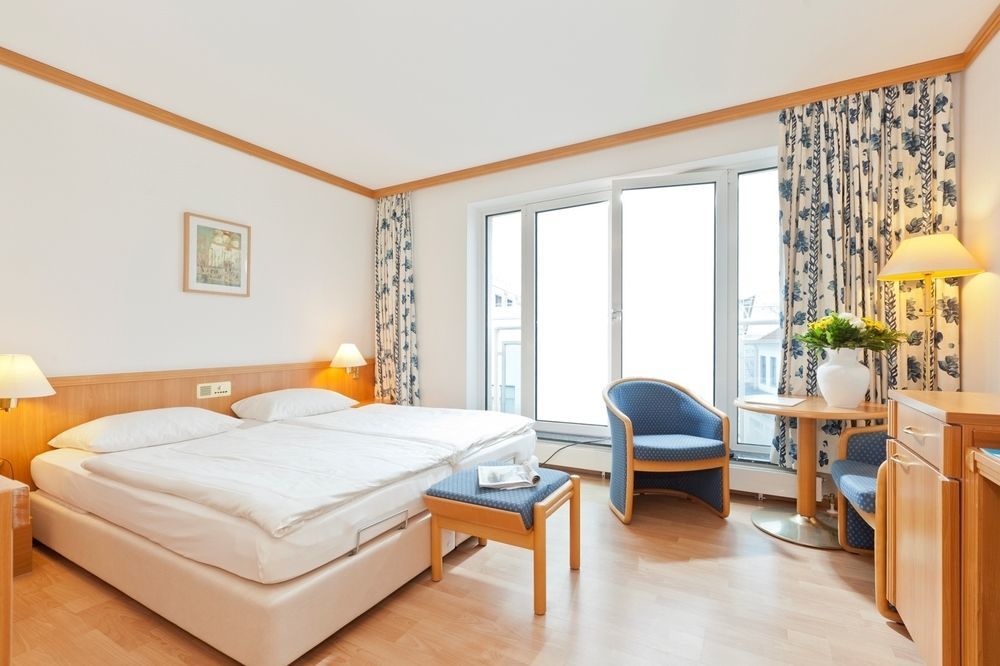 Michels Strandhotel Germania นอร์เดอร์ไน ภายนอก รูปภาพ