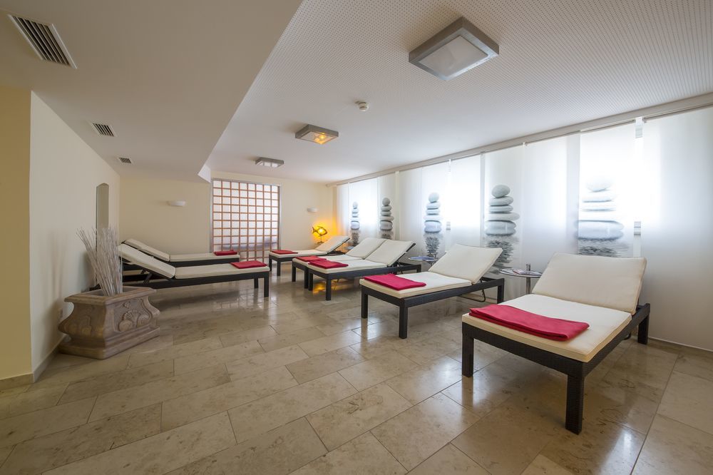 Michels Strandhotel Germania นอร์เดอร์ไน ภายนอก รูปภาพ